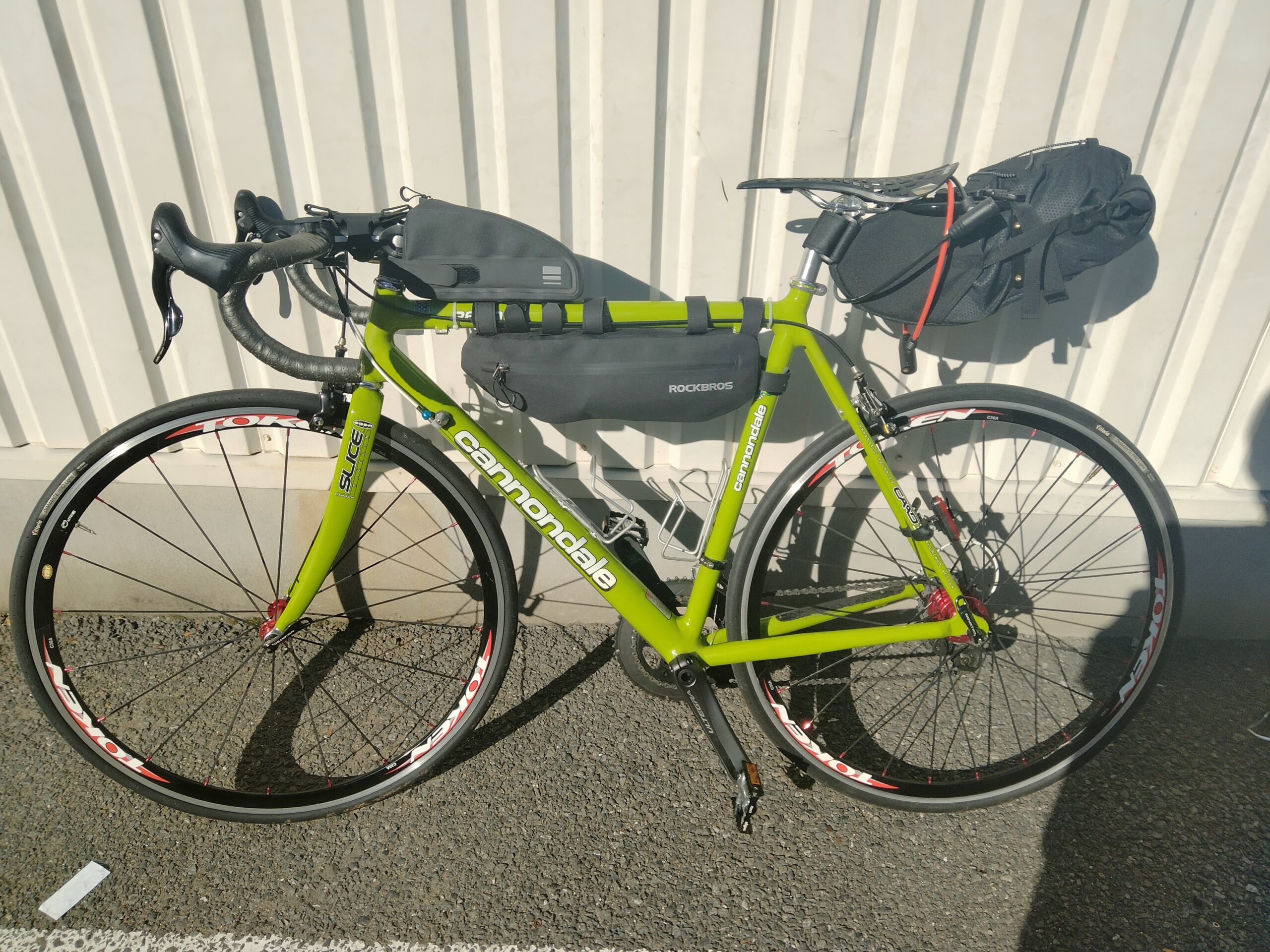 Cannondale R600 少し古いアルミロードバイクの紹介！！ | 自転車旅行 